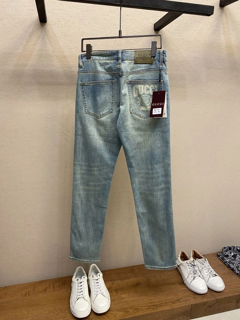 Flexible Gucci Jeans 126852
