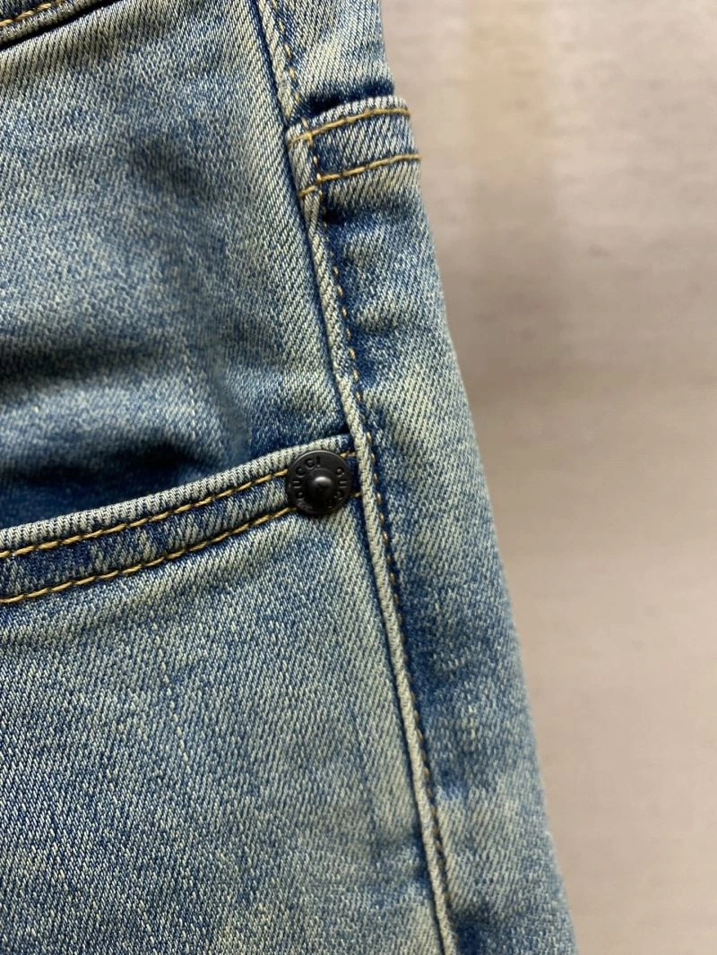 Flexible Gucci Jeans 126852