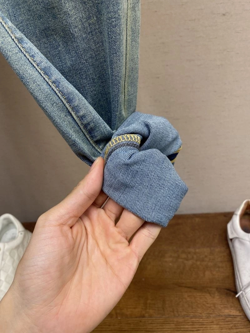 Flexible Gucci Jeans 126852