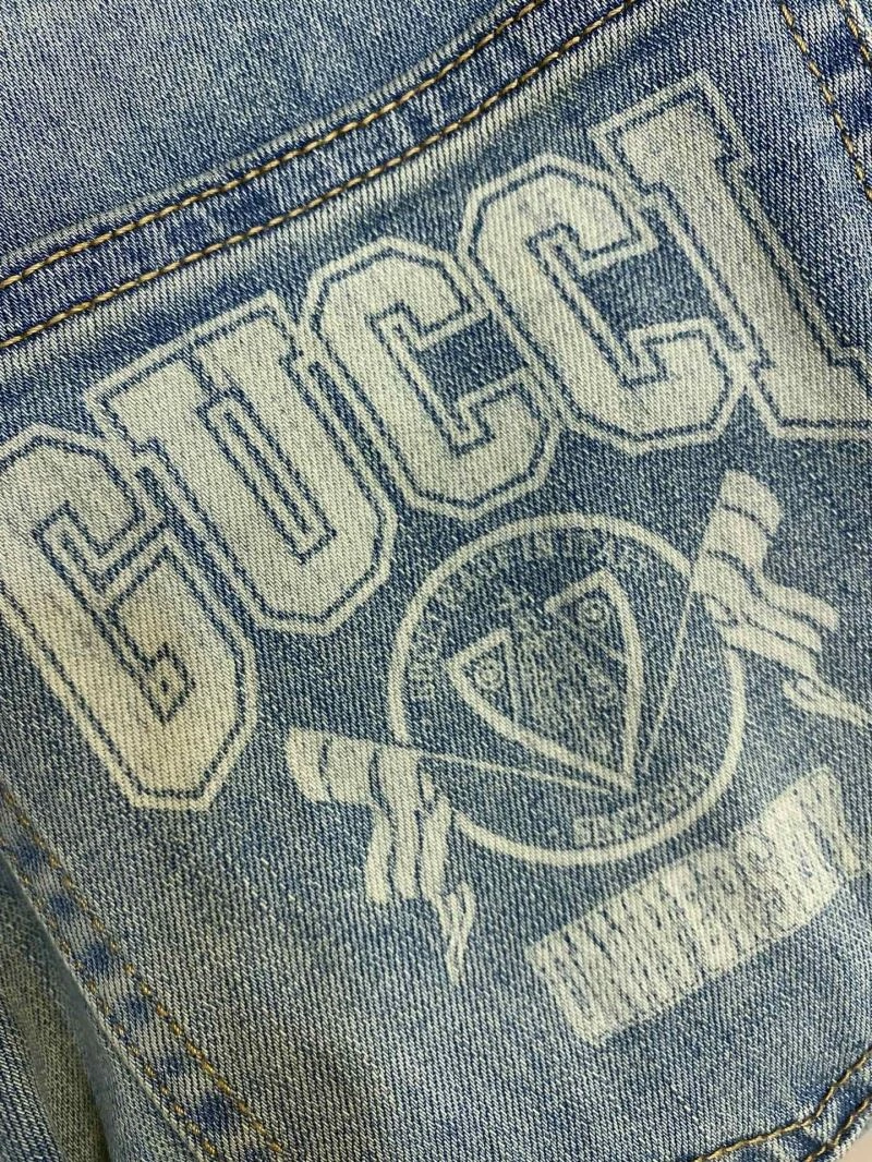 Flexible Gucci Jeans 126852