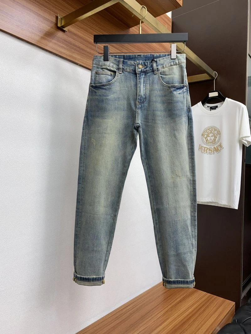 Flexible Gucci Jeans 126823