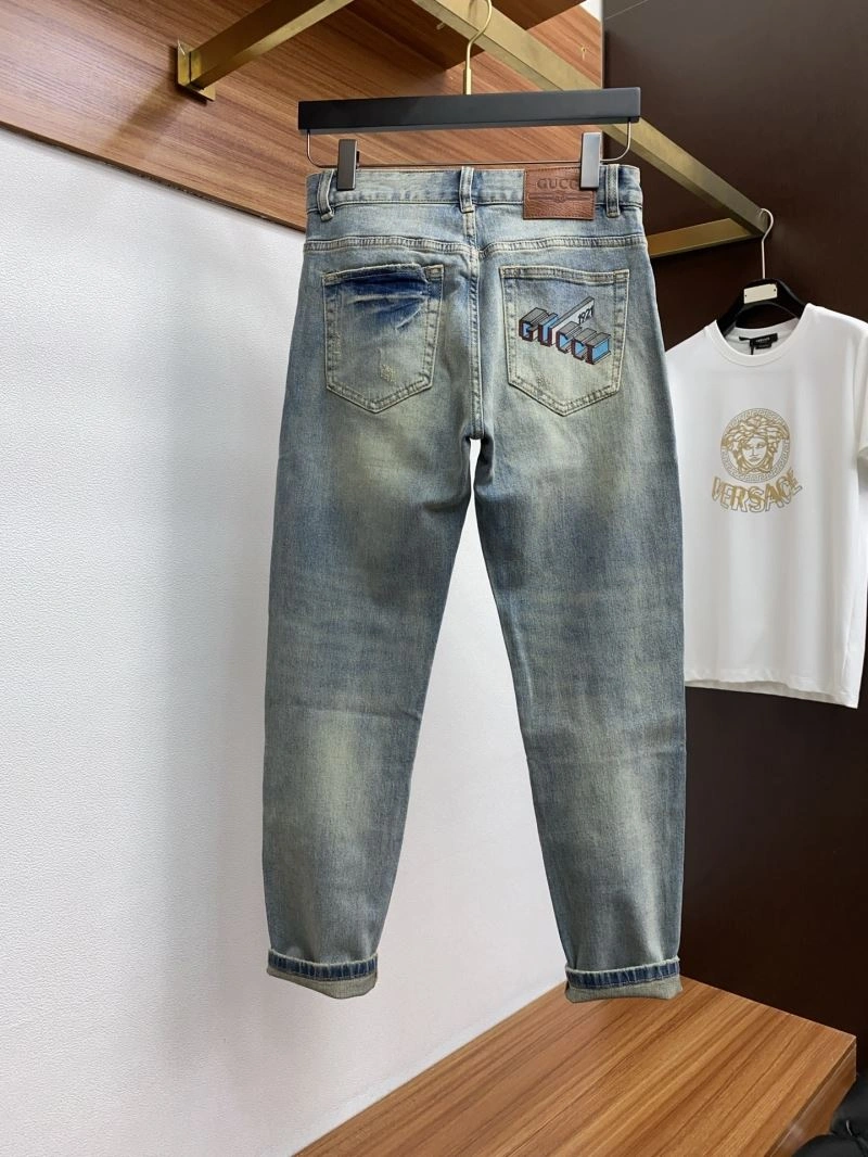 Flexible Gucci Jeans 126823