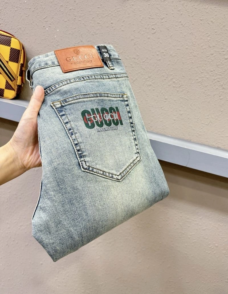 UrbanChic Gucci Jeans 126395