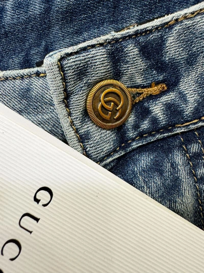 UrbanChic Gucci Jeans 126395