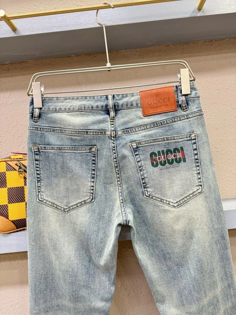 UrbanChic Gucci Jeans 126395