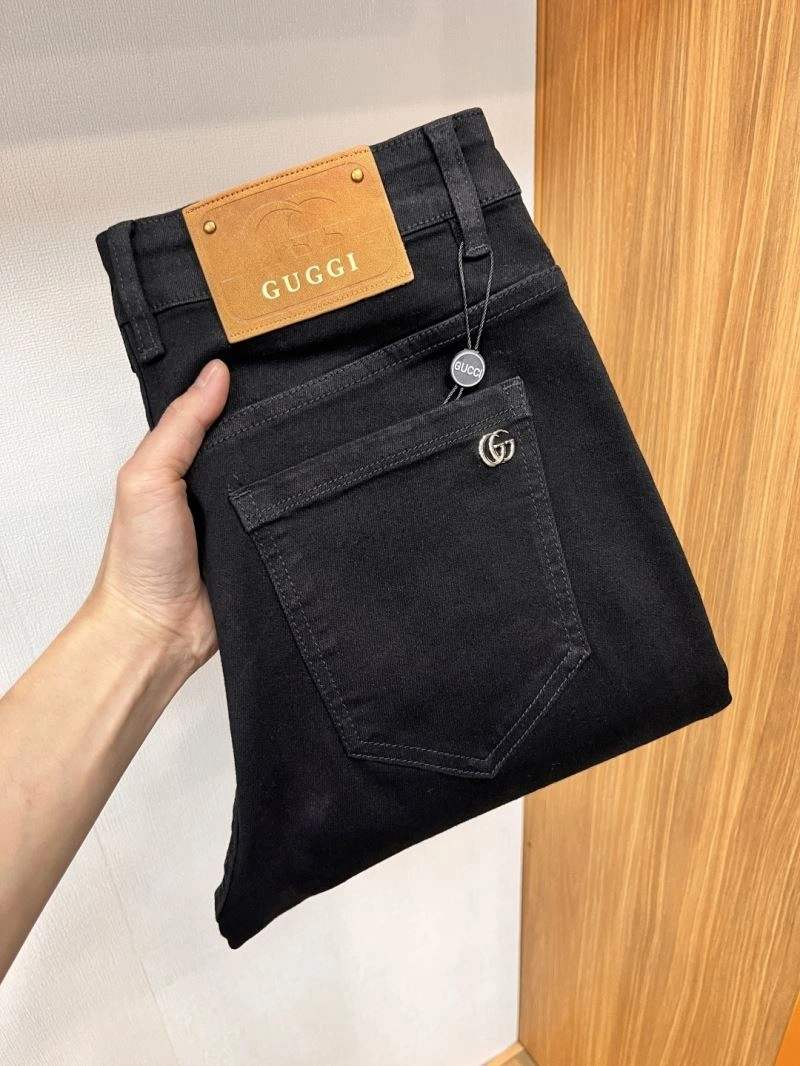 Youthful Gucci Jeans 126390