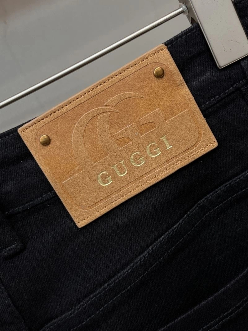 Youthful Gucci Jeans 126390