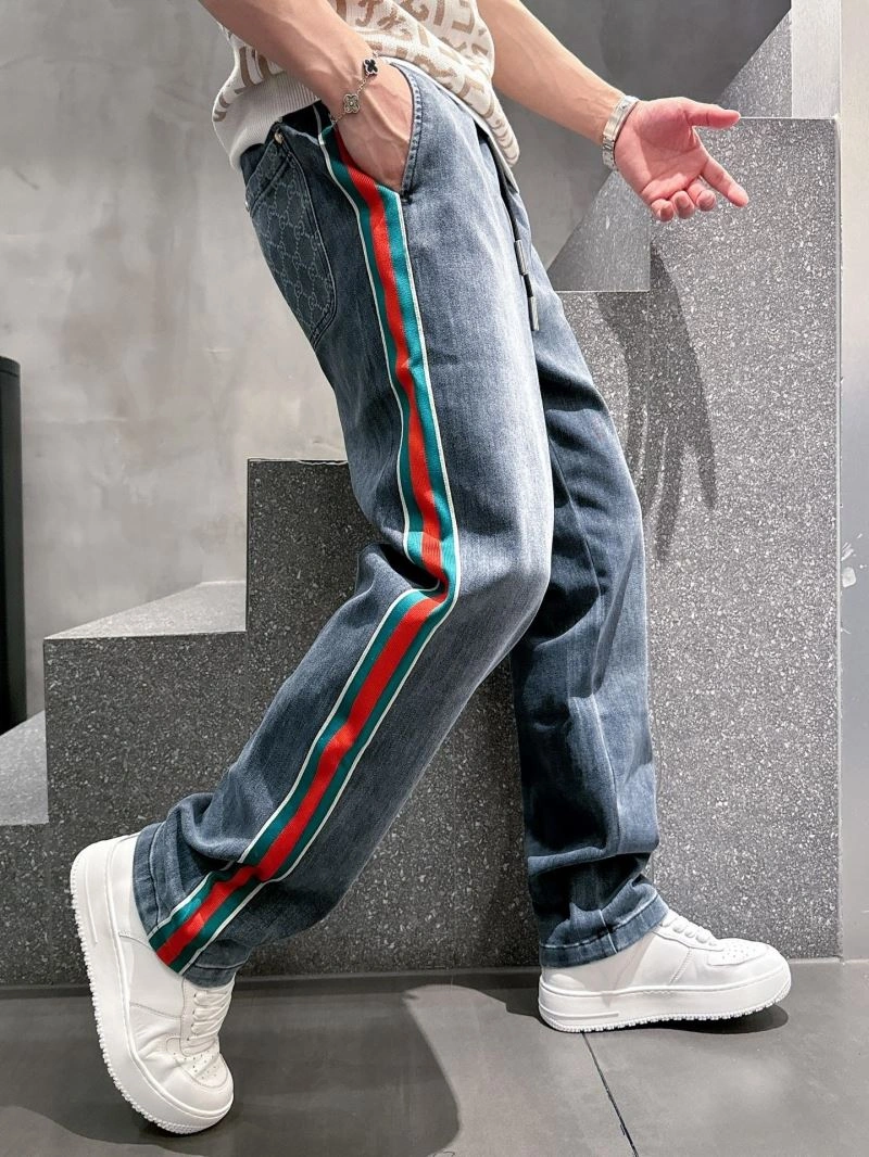 Comfortable Gucci Jeans 126396