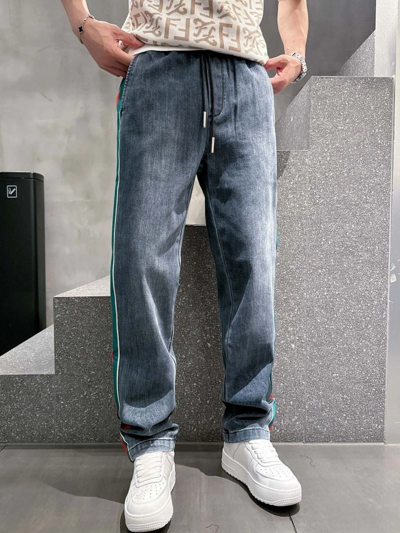 Comfortable Gucci Jeans 126396