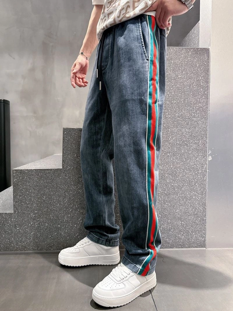 Comfortable Gucci Jeans 126396