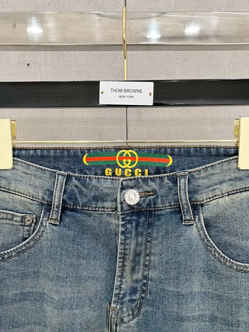 Seasonal Gucci Jeans 126407