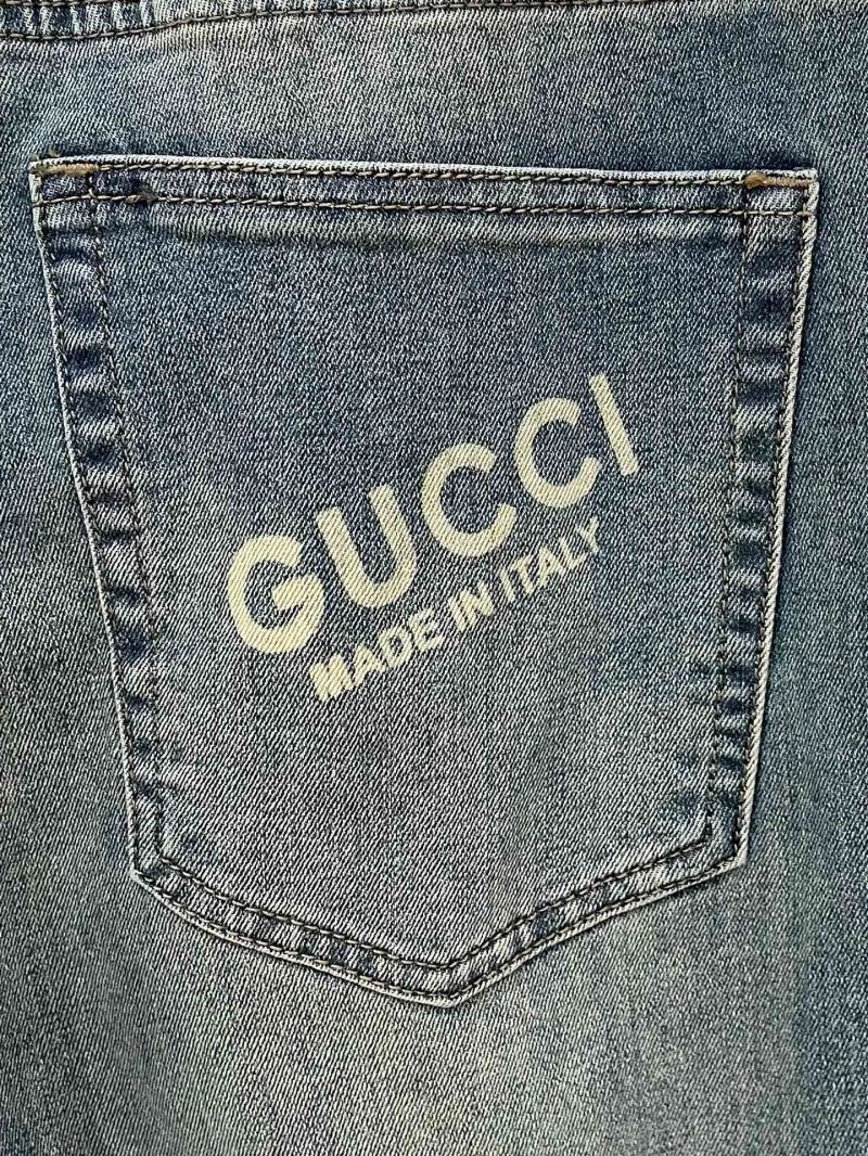 Seasonal Gucci Jeans 126407