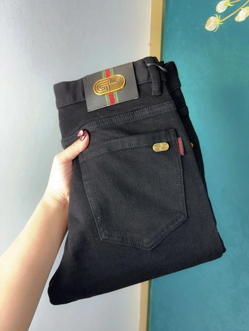 Durable Gucci Jeans 126021