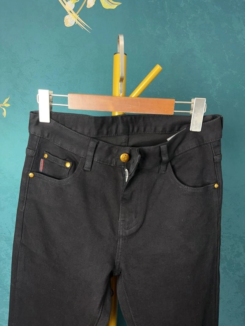 Durable Gucci Jeans 126021