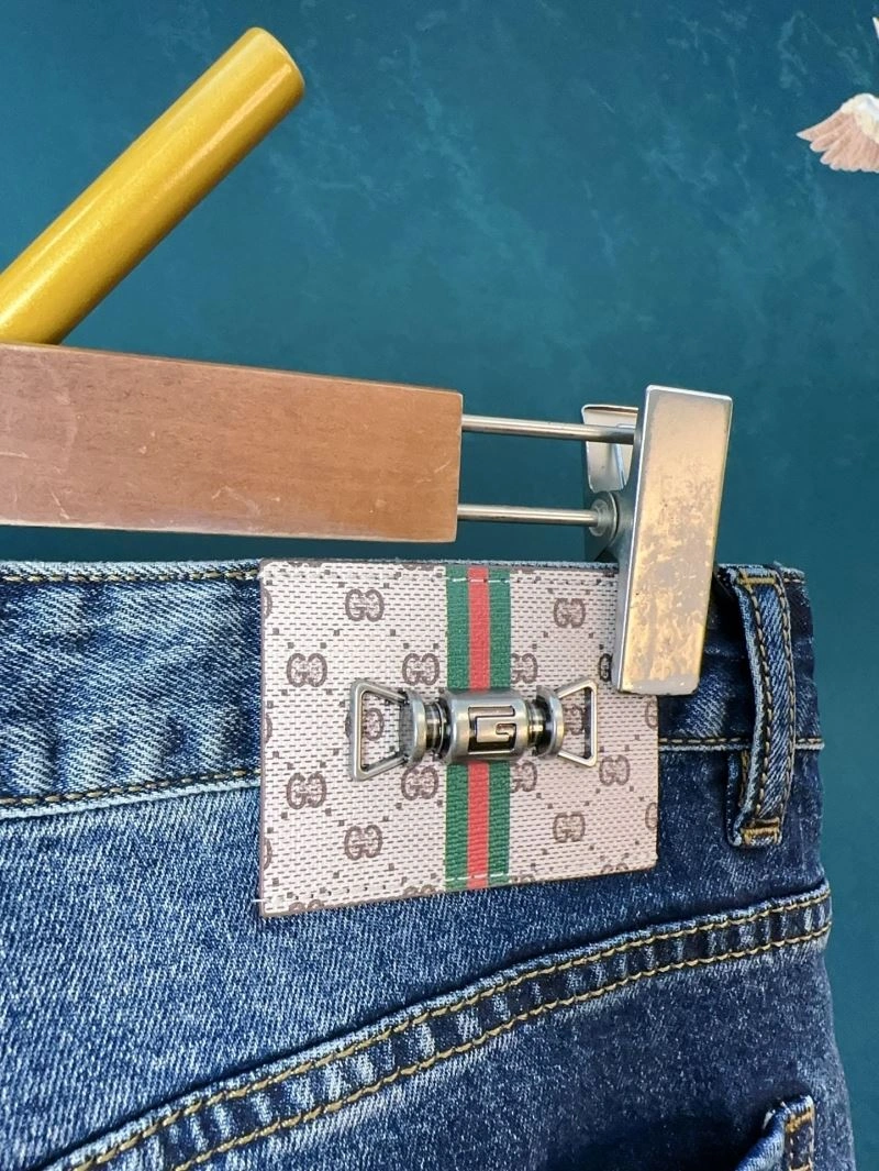 Sustainable Gucci Jeans 126029