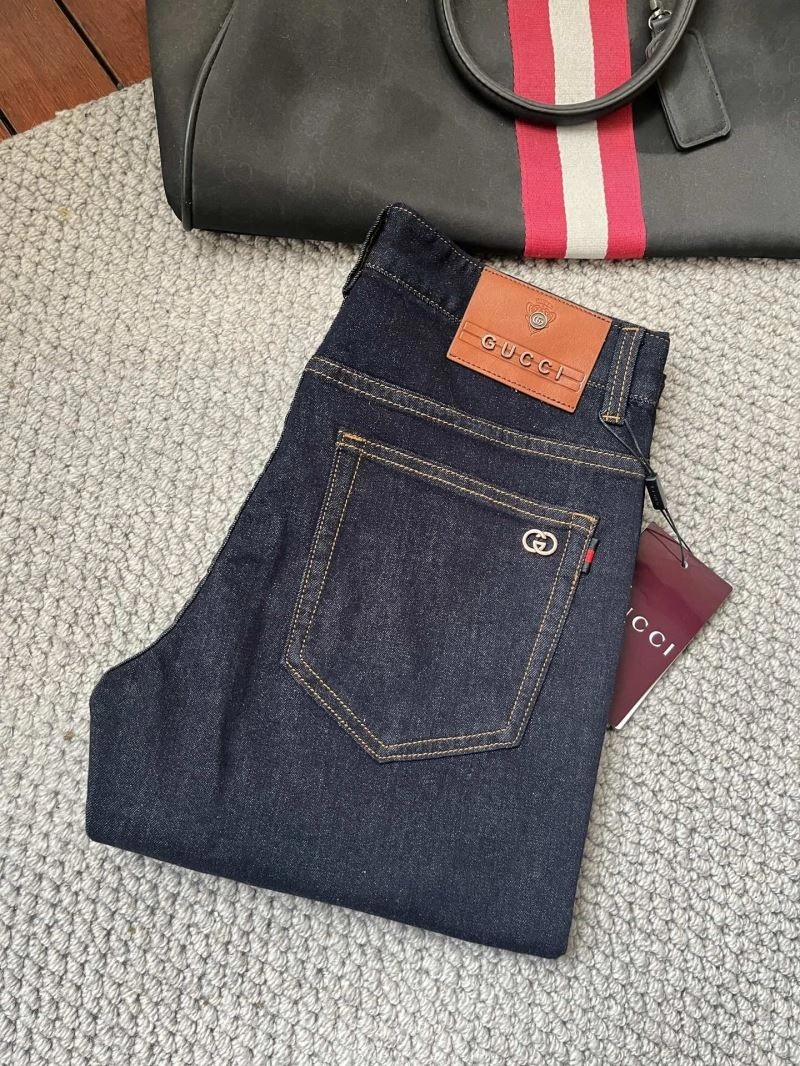 WaterResistant Gucci Jeans 126020