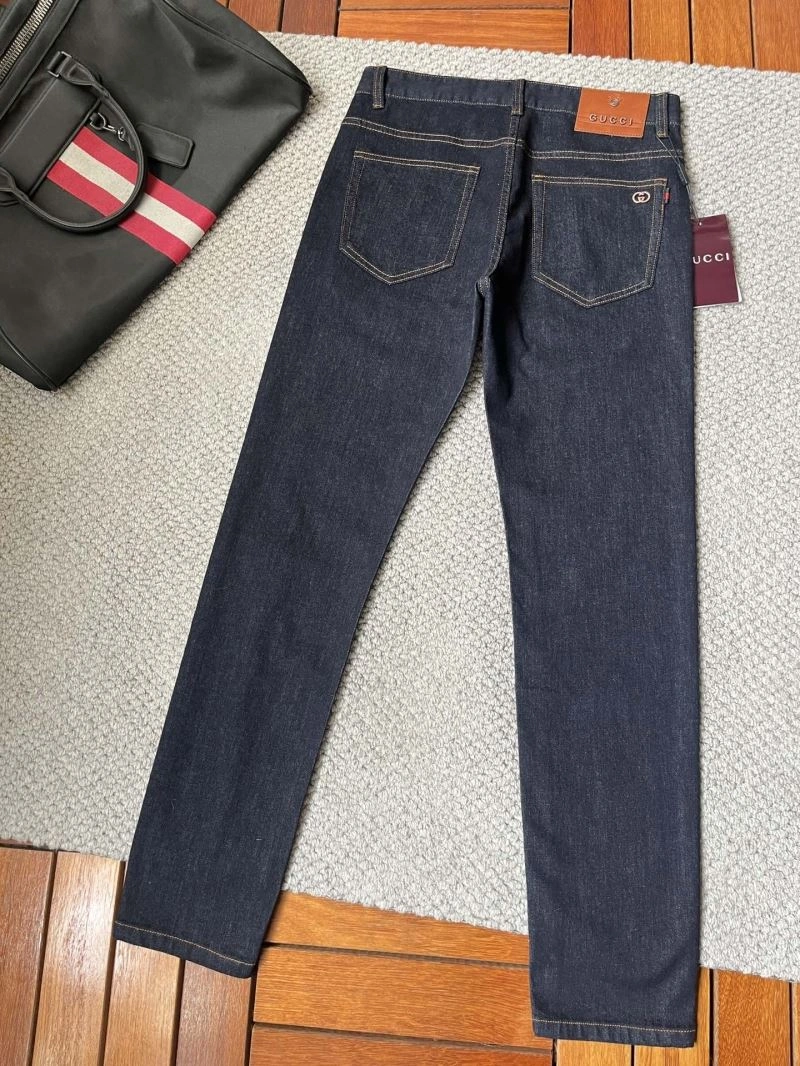 WaterResistant Gucci Jeans 126020
