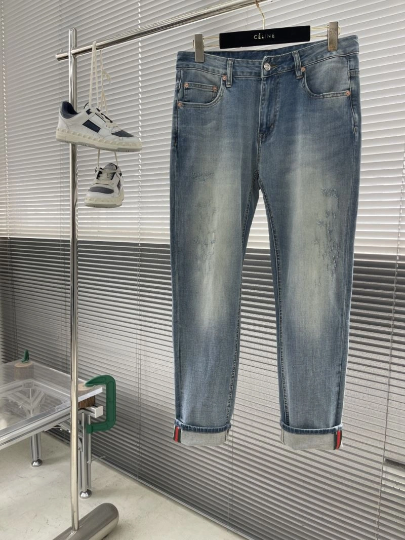 Gucci Jeans Minimalist 126002