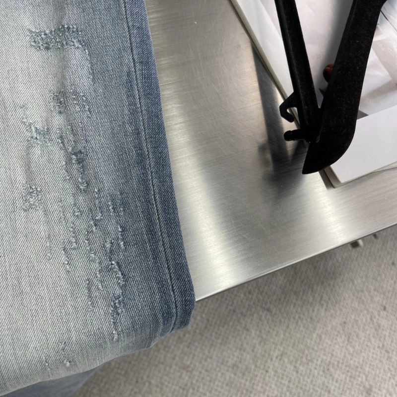 Gucci Jeans Minimalist 126002