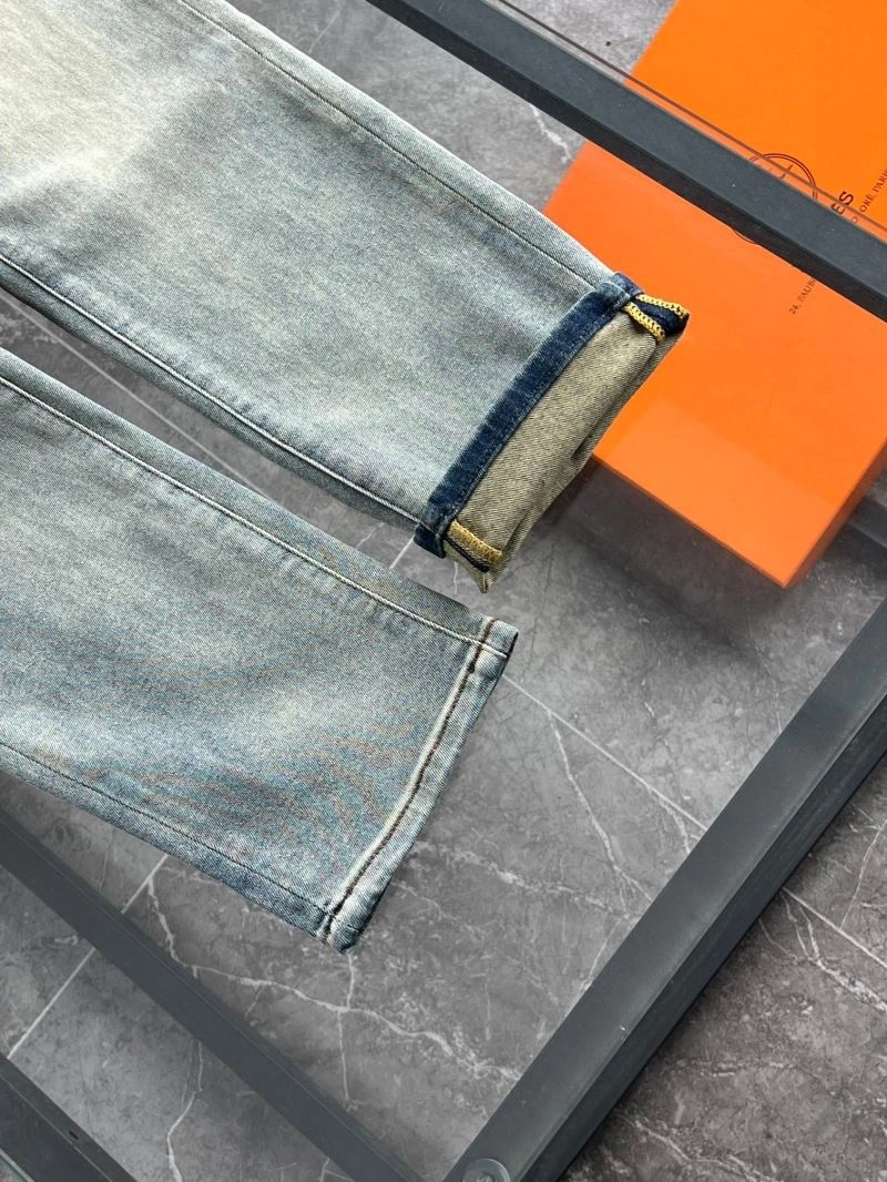 Snug Gucci Jeans 125998