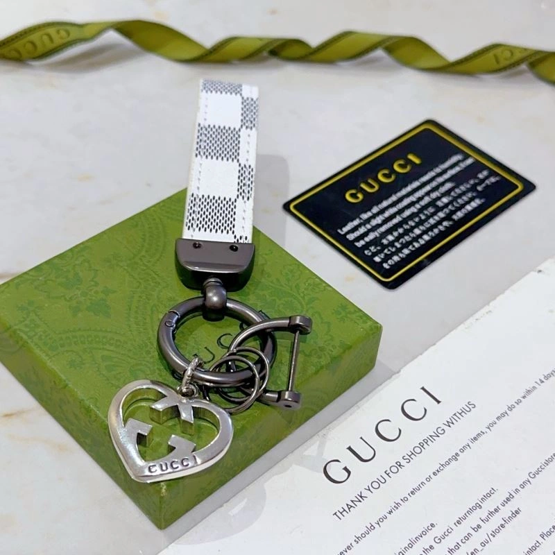 Effortless Gucci Keychains 265629