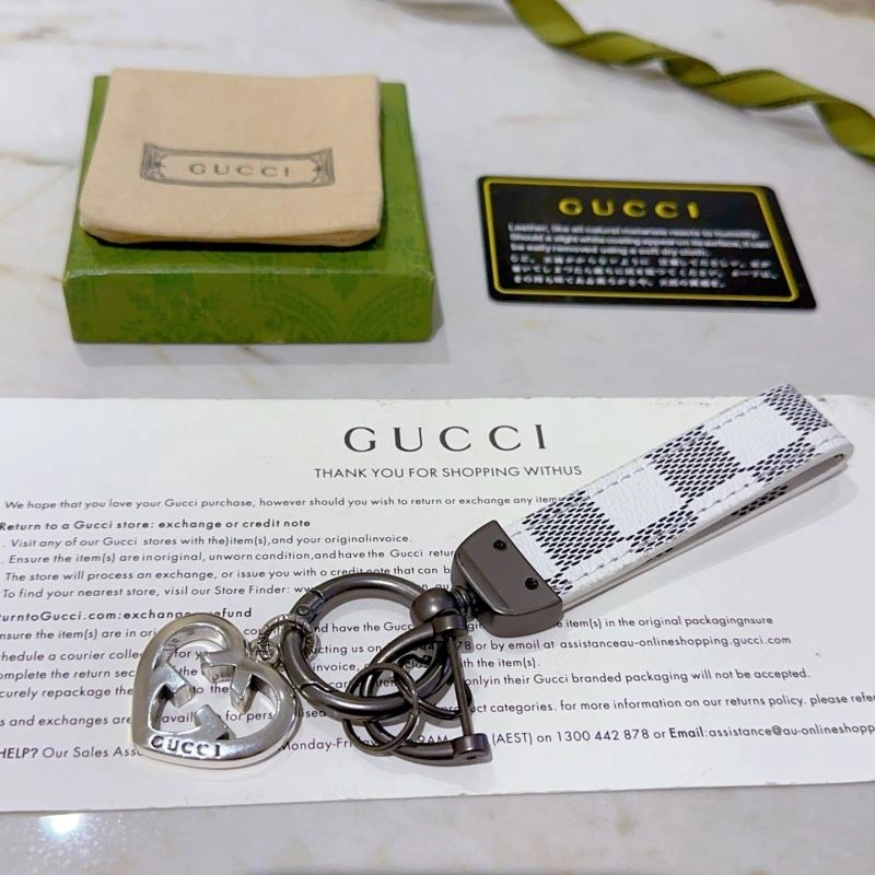 Effortless Gucci Keychains 265629