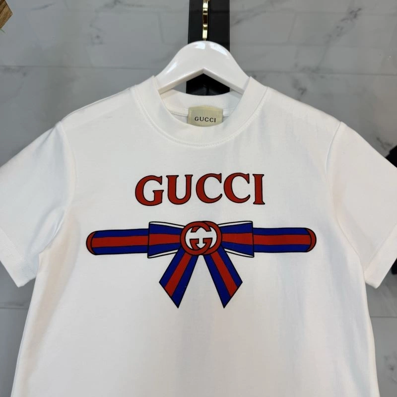 Effortless Gucci Kids 125427