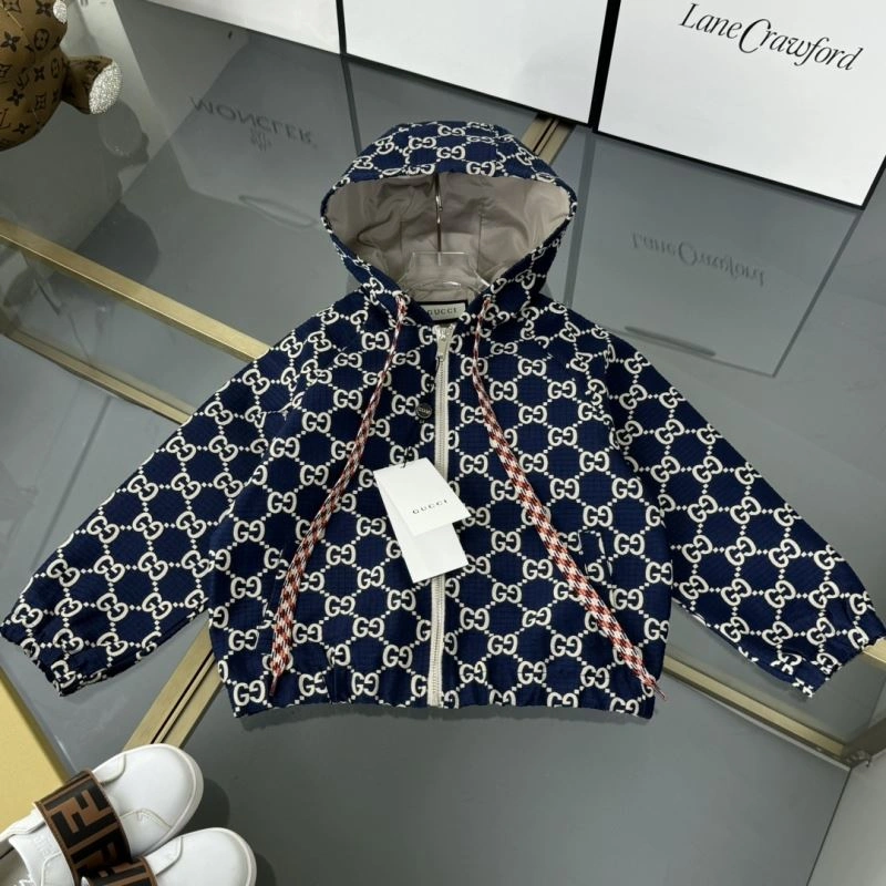 Sleek Gucci Kids 125164