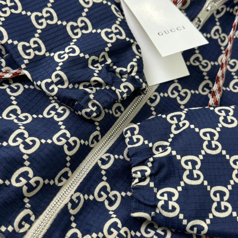 Sleek Gucci Kids 125164