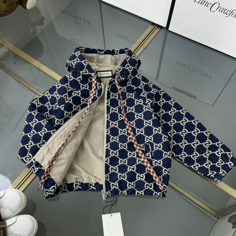 Sleek Gucci Kids 125164