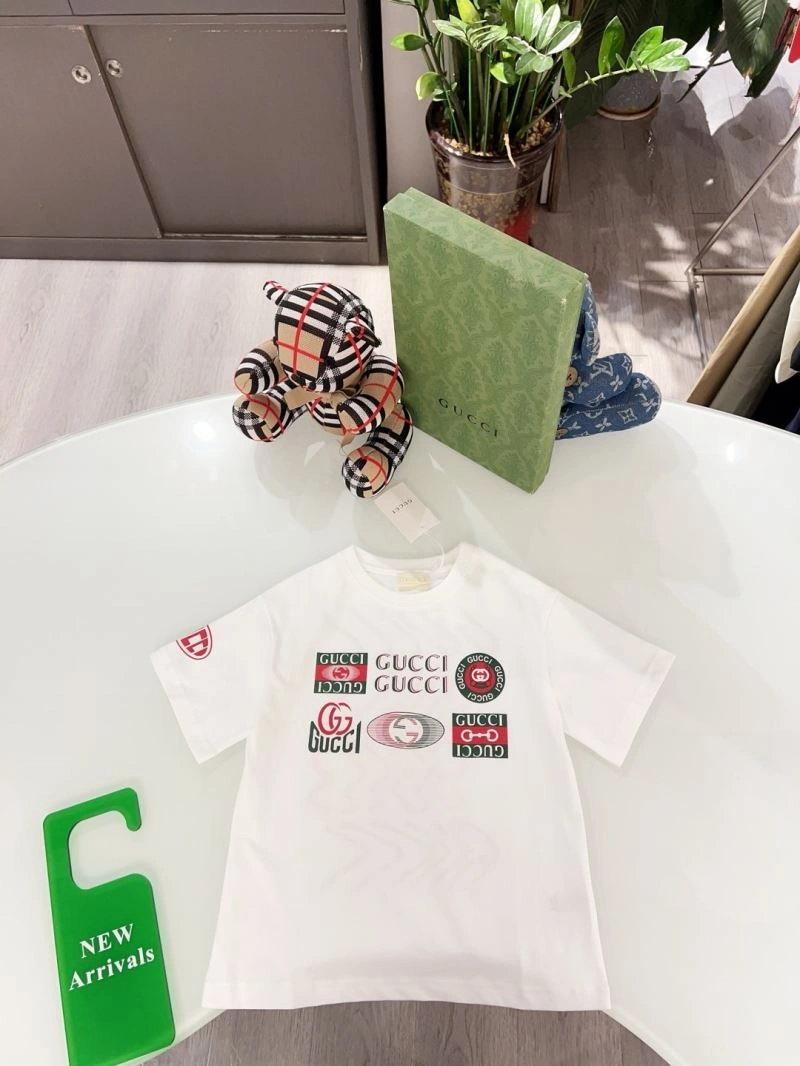 Sleek Gucci Kids 125579