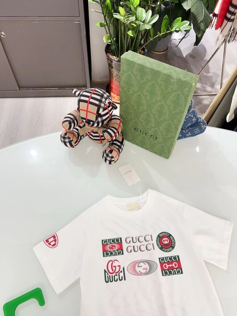 Sleek Gucci Kids 125579