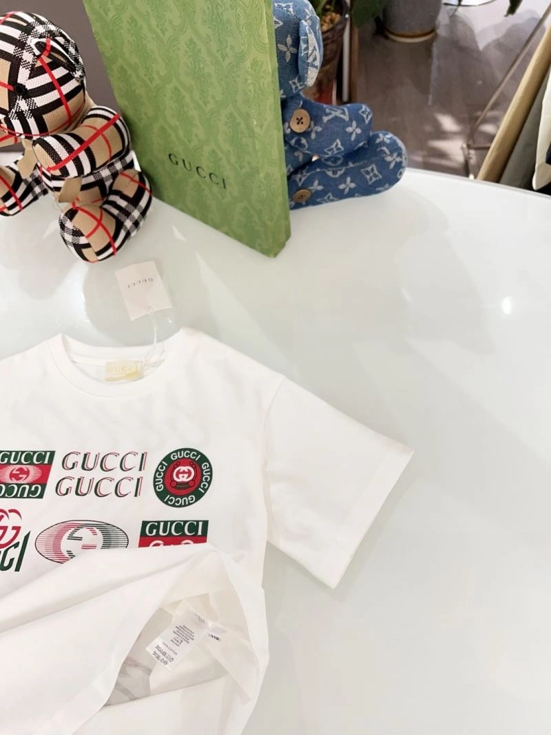 Sleek Gucci Kids 125579