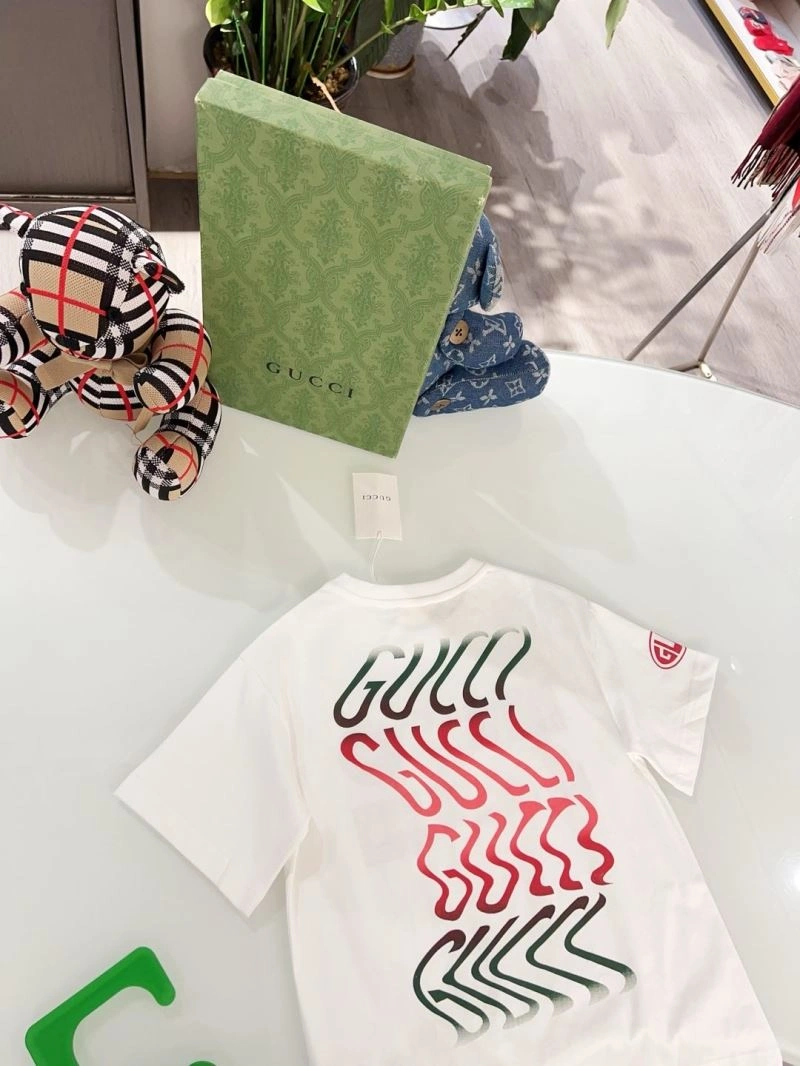 Sleek Gucci Kids 125579