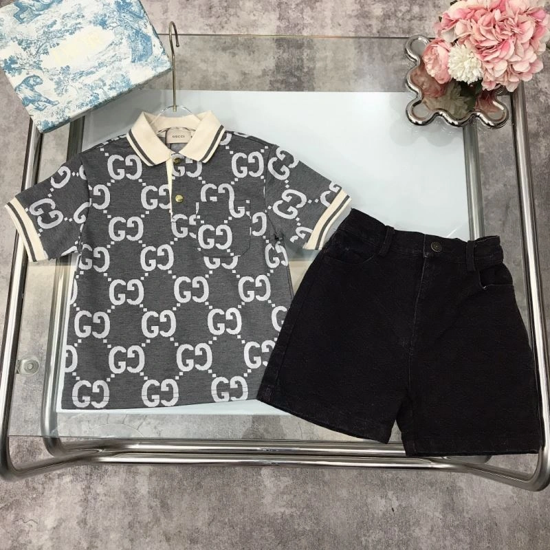 Sleek Gucci Kids 125597