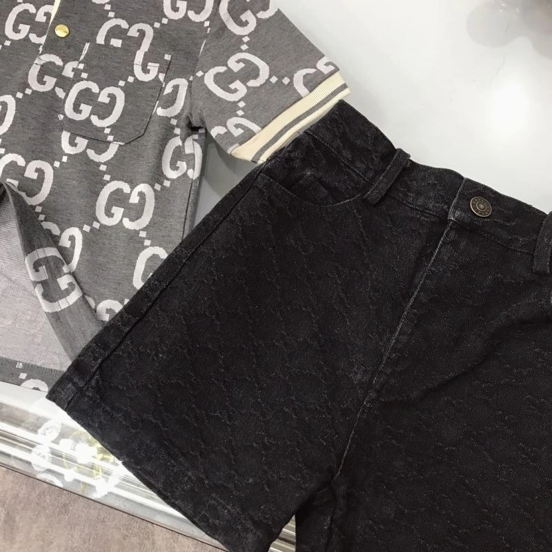Sleek Gucci Kids 125597