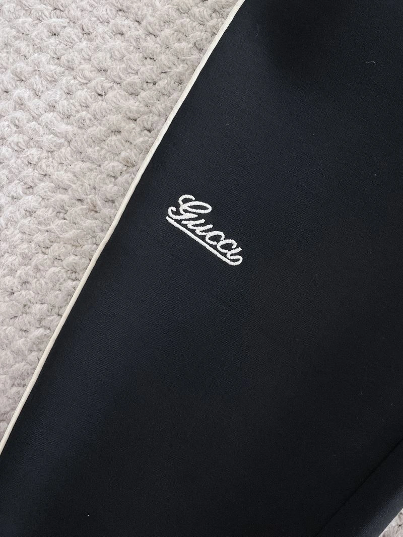 Snug Gucci Long Pants 125983