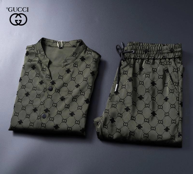 Contemporary Gucci Long Suits 128962