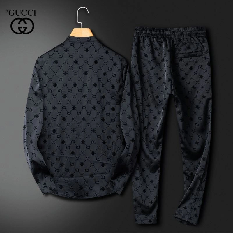 Contemporary Gucci Long Suits 128962