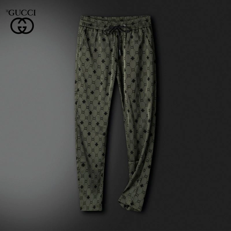 Contemporary Gucci Long Suits 128962