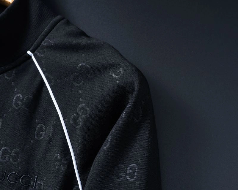 Gucci Long Suits OdorResistant 128922
