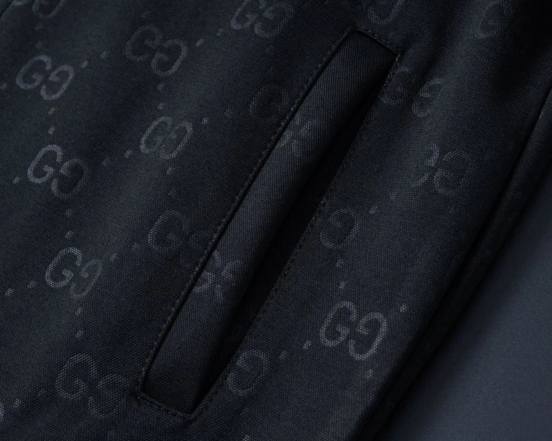 Gucci Long Suits OdorResistant 128922