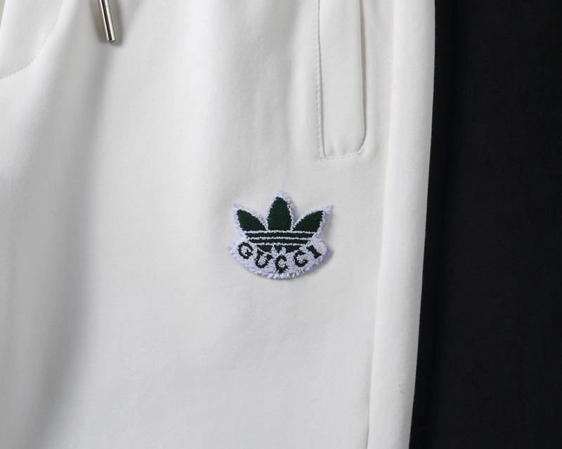 Elegant Gucci Long Suits 128908