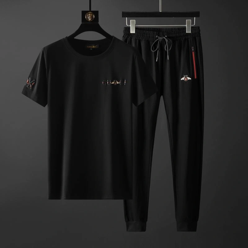 Upgraded Gucci Long Suits 125016