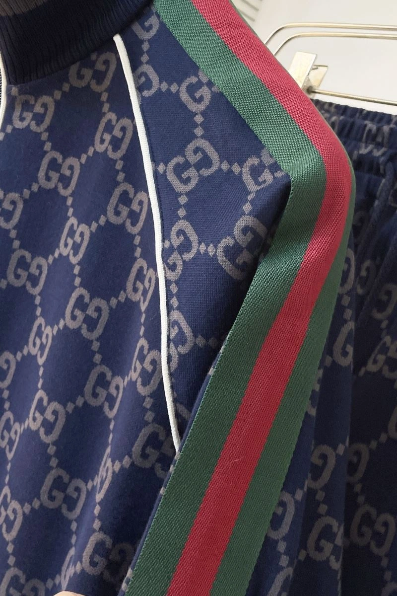 Gucci Long Suits Breathable 128883
