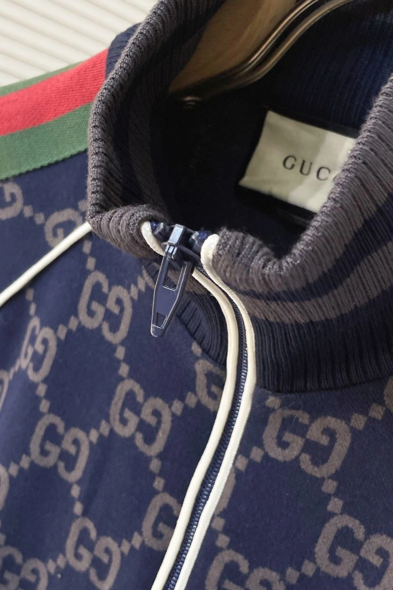 Gucci Long Suits Breathable 128883