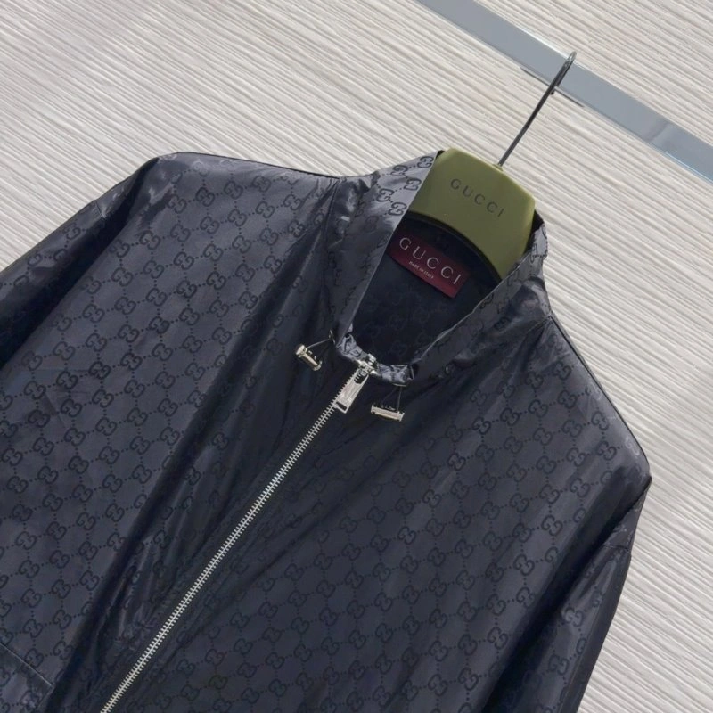 Gucci Long Suits Practical 124672