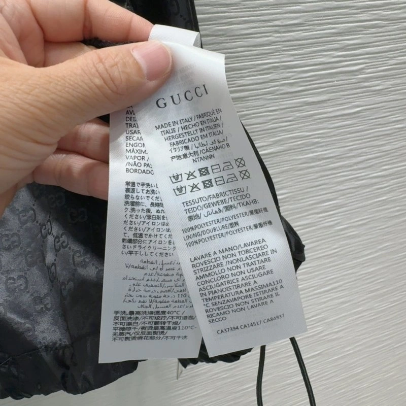 Gucci Long Suits Practical 124672