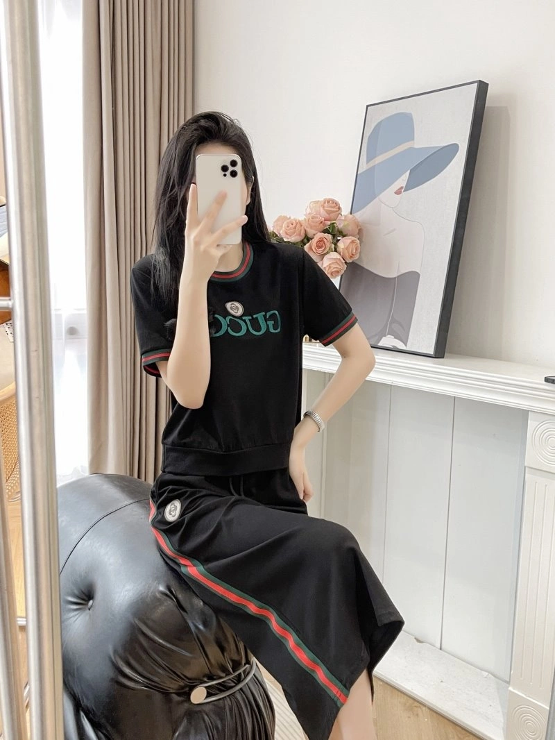 Gucci Long Suits Sophisticated 124957