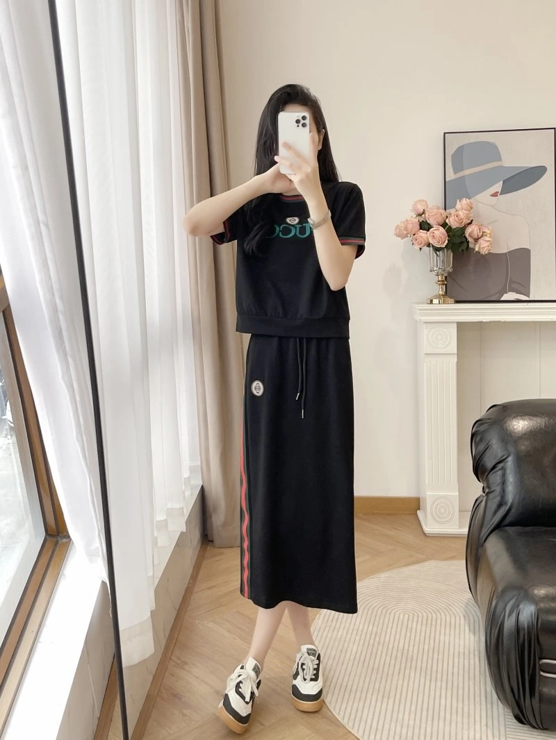 Gucci Long Suits Sophisticated 124957